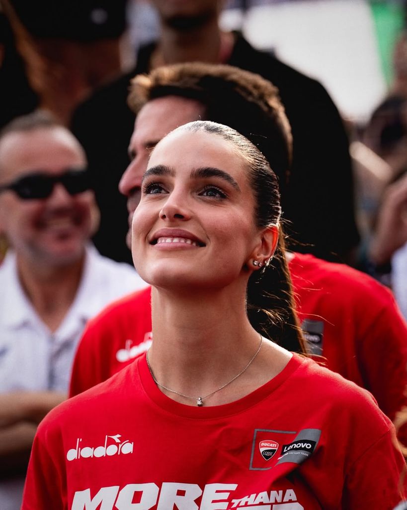 Gemma Pinto, emocionada tras la victoria de su novio Marc 