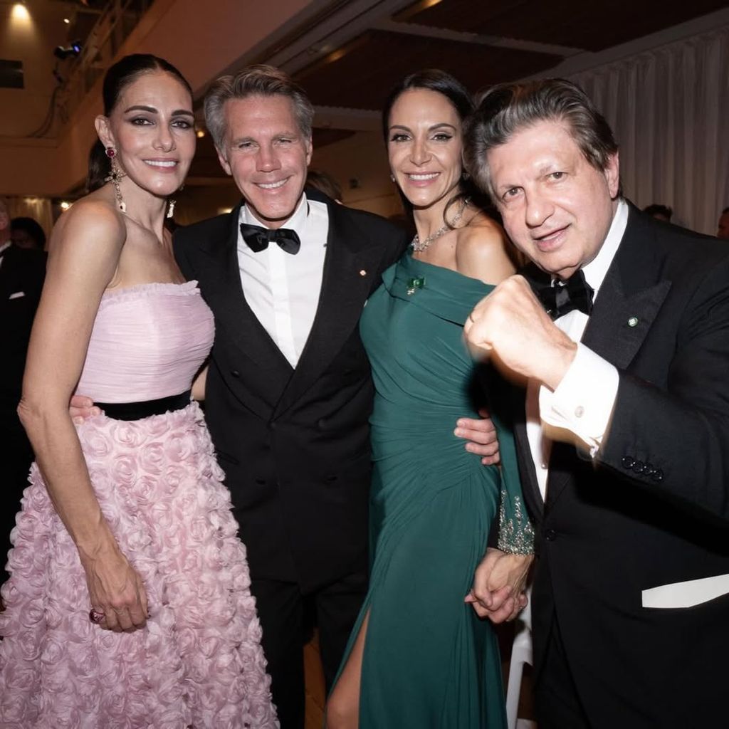 Adriana Abascal junto a su pareja, el príncipe italiano, en la cena benéfica de la delegación de las Ordenes dinásticas de la Casa de Saboya