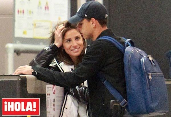 Lucía y Javier forman una de las jóvenes parejas que aunan fútbol y periodismo, igual que ocurre con Sara Carbonero e Iker Casillas por ejemplo
