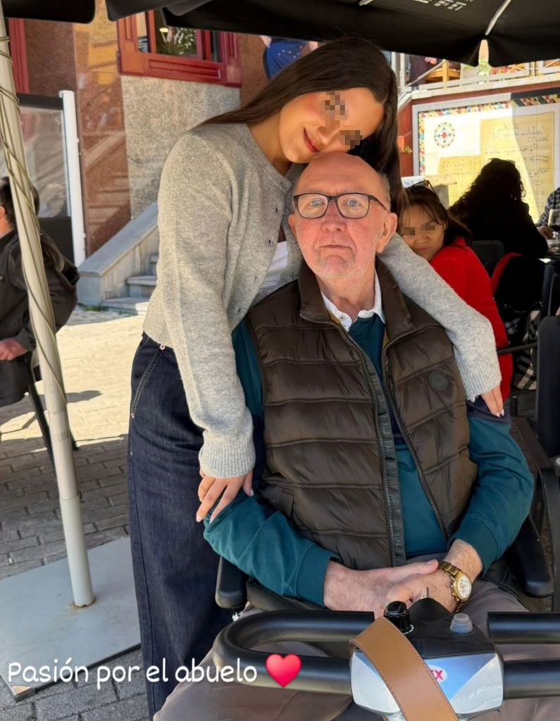 Daniella Bustamante con su abuelo