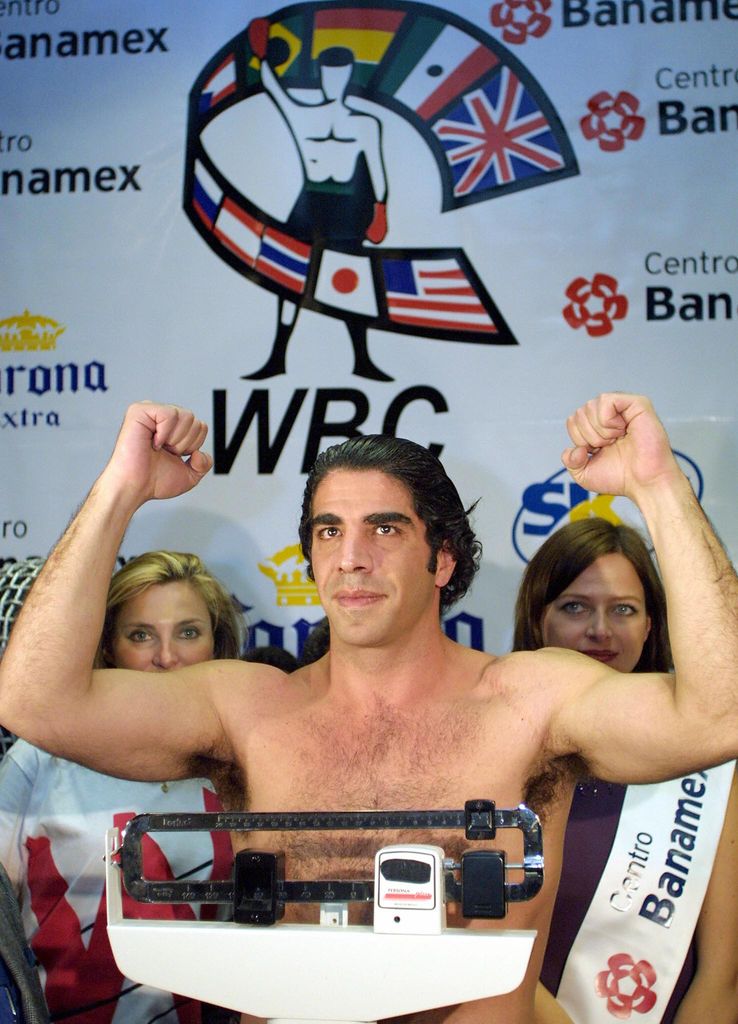 Jorge Kahwagi se desempeñó en el boxeo profesional.