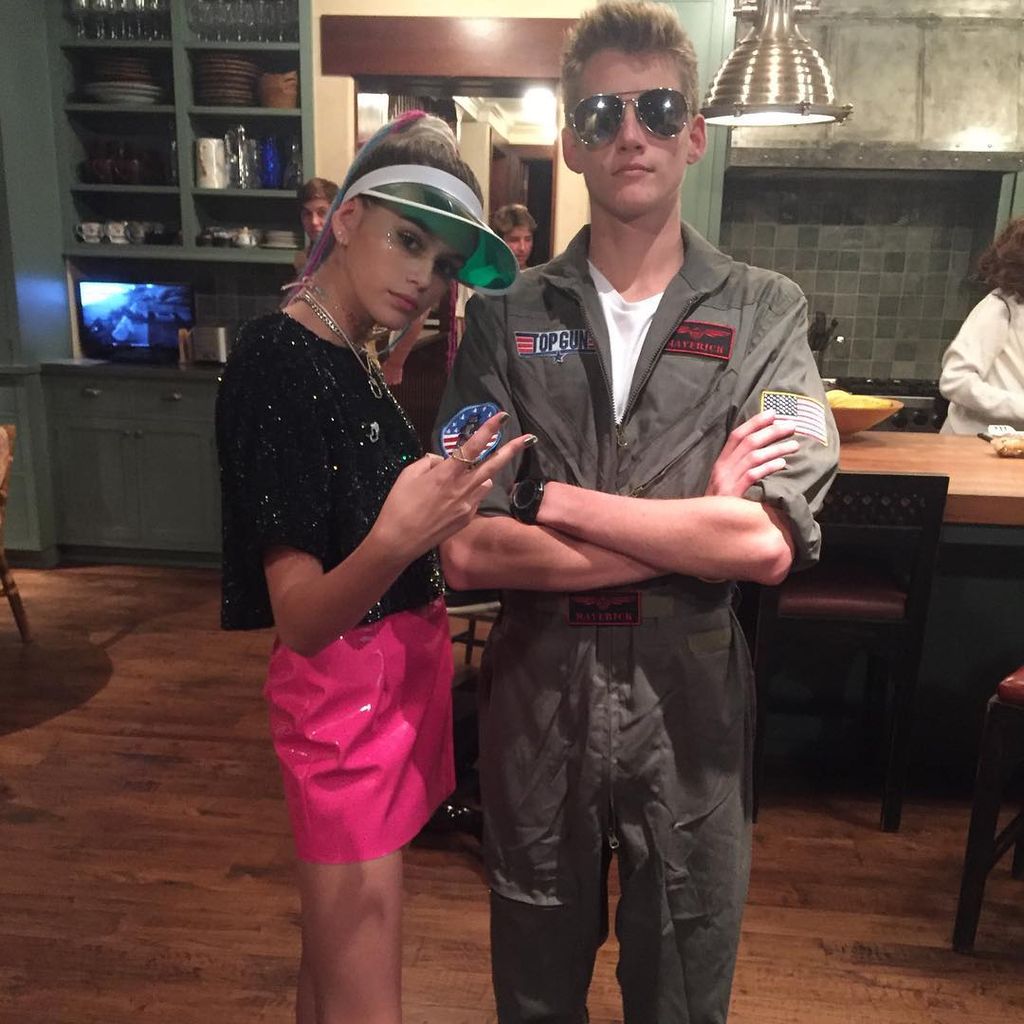 Kaia y Presley Gerber en Halloween de 2015.