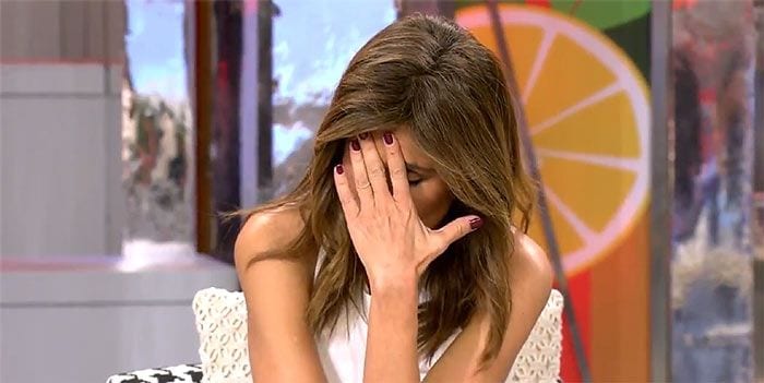 Gema López se tapa la cara tras conocer que Mila Ximénez tiene cáncer de pulmón