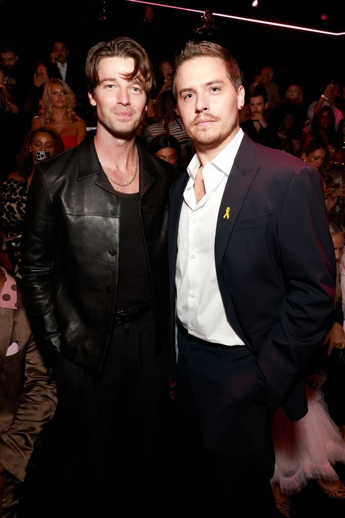 Patrick Schwarzenegger y Dylan Sprouse 