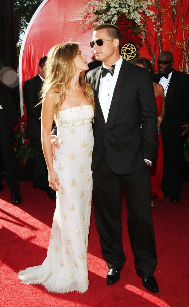 Jennifer Aniston y Brad Pitt en los premios Emmy, 2004.