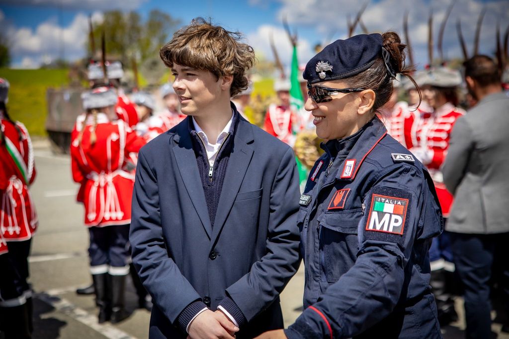 Por invitación del comandante, el coronel Mateo Epifani, se organizó para los jóvenes participantes un programa con la participación de especialistas de Italia, Bulgaria, Rumanía, Albania, Grecia, Macedonia del Norte y Montenegro.
