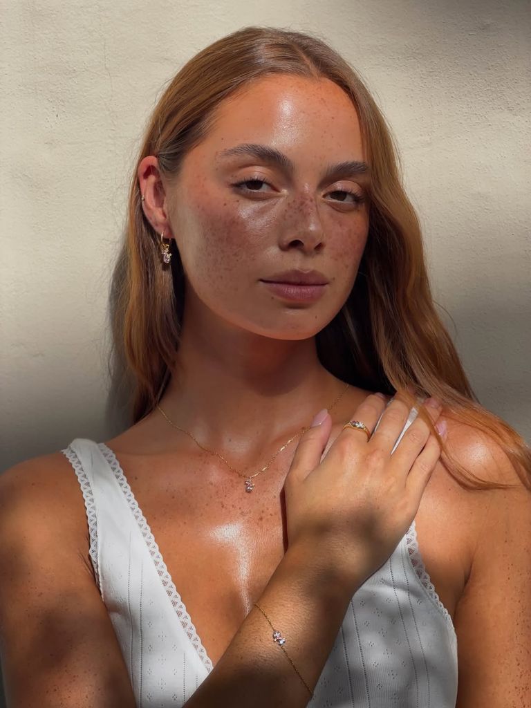Las pecas han pasado de algo que ocultar a algo que todos quieren.