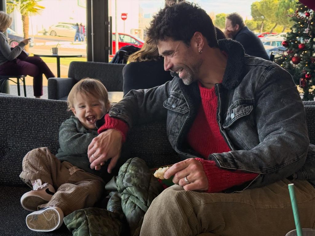 Matías Novoa, feliz en su faceta como papá