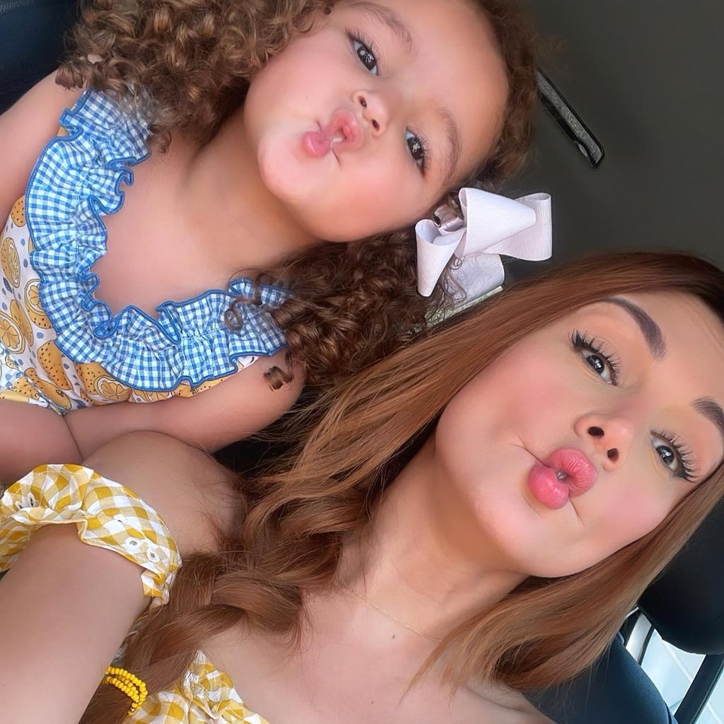 Melany Mille y su hija Mya