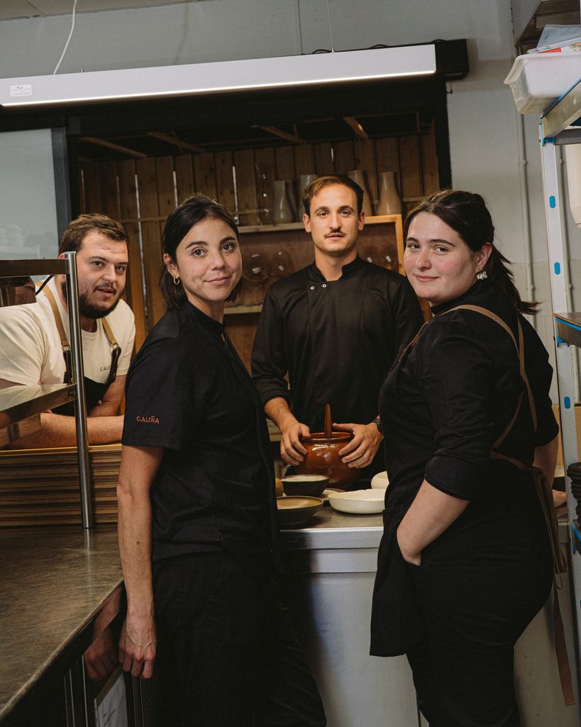 El equipo de Caleña está compuesto de jóvenes y prometedores profesionales.