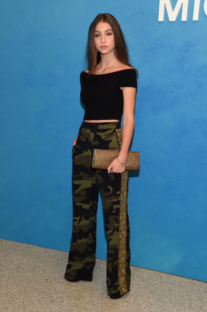 El estilo de Carys Douglas, la hija de Catherine Zeta-Jones y Michael Douglas