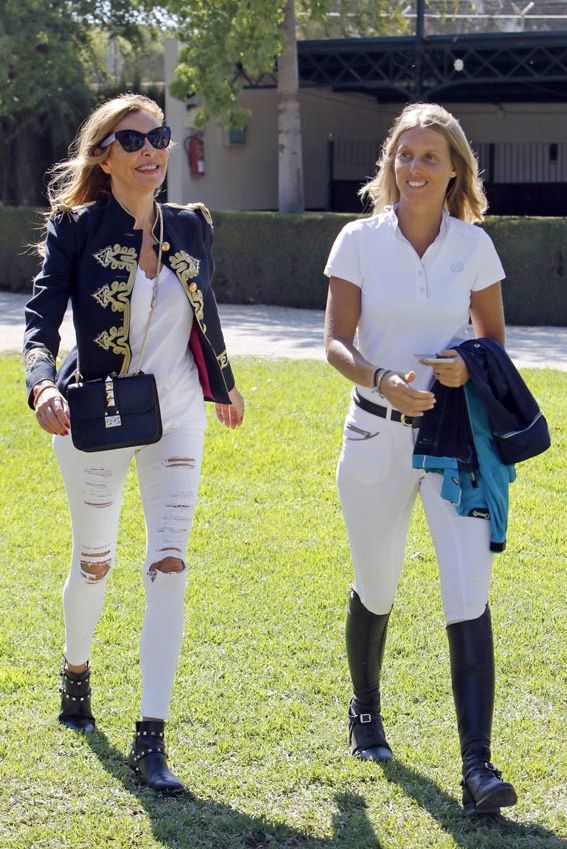 Ana Obregón y su sobrina Carolina Aresu