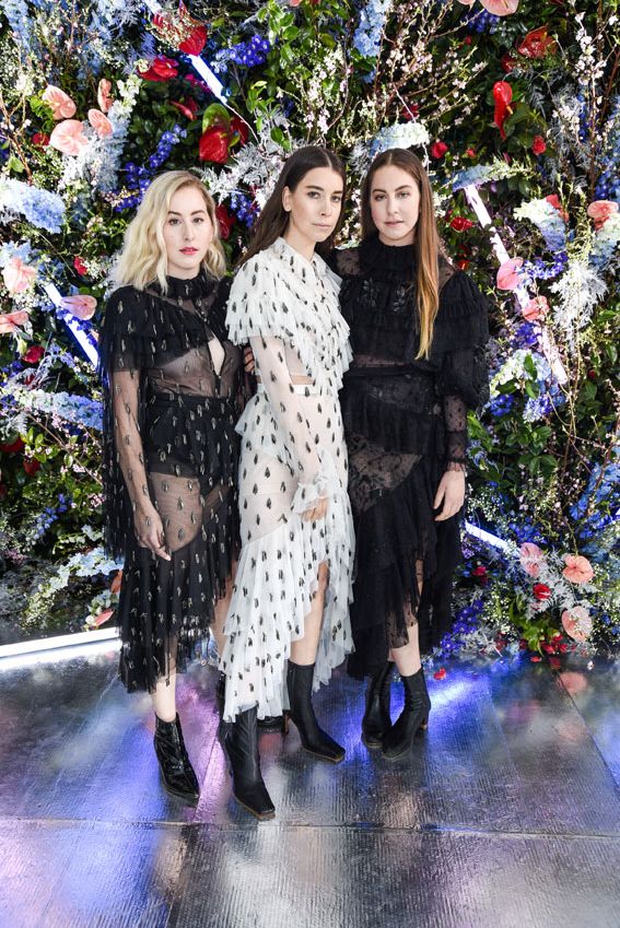 alana-haim-7