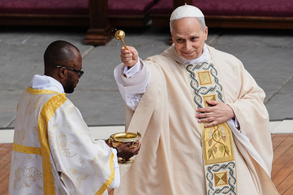          Entronización Papa León XIV