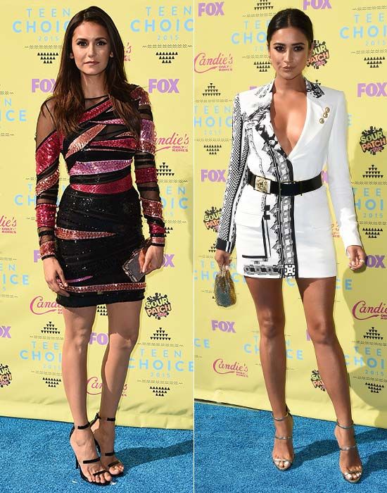 Nina Dobrev eligió este modelo de manga larga con transparencias y paillettes y abalorios bordados, de Zuhair Murad (colección Resort 2016); y unas sandalias de Tamara Mellon.
