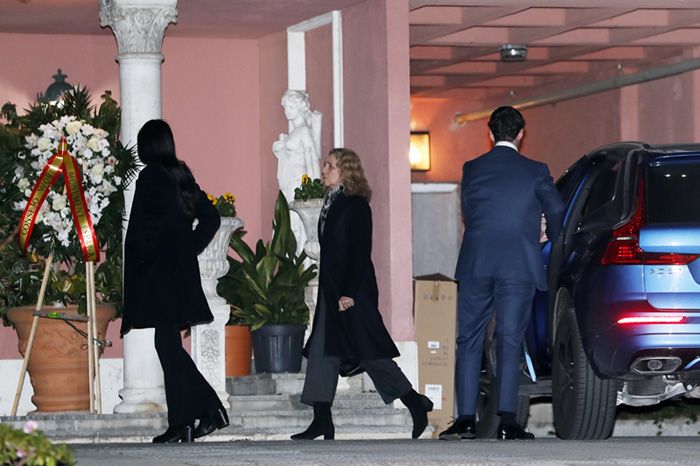 La infanta Elena con sus hijos
