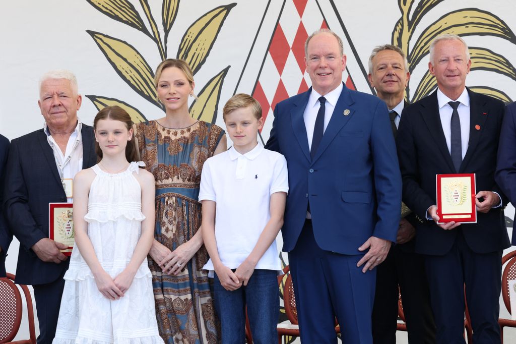 La princesa Charlene de Mónaco junto a su familia en los Rencontres des Sites historiques Grimaldi, 2026.