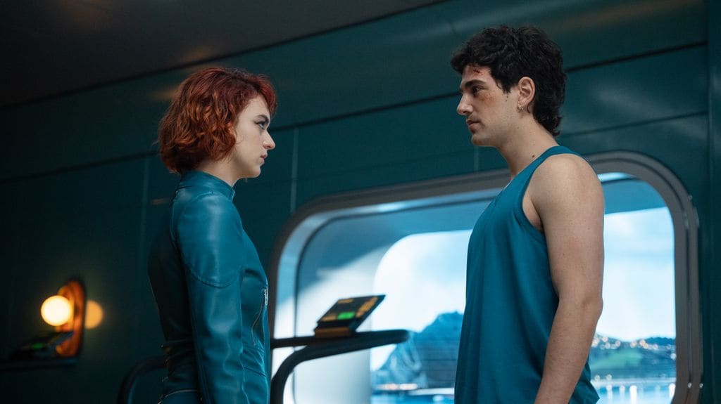 La serie también tiene lugar para historias románticas, aunque no al uso