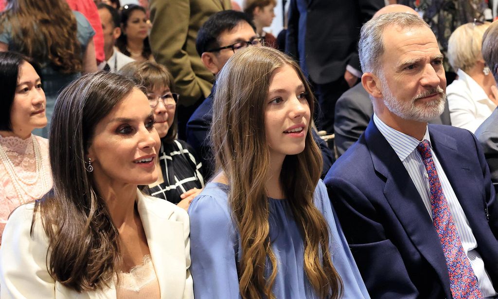 HO4113 Graduación Leonor