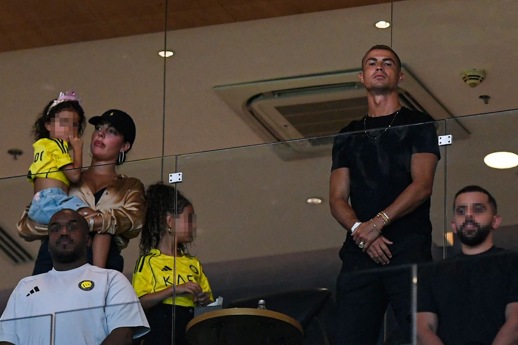 Georgina Rodríguez y Cristiano Ronaldo reaparecen tras su boda privada en Portugal en el palco VIP del Al-Nassr