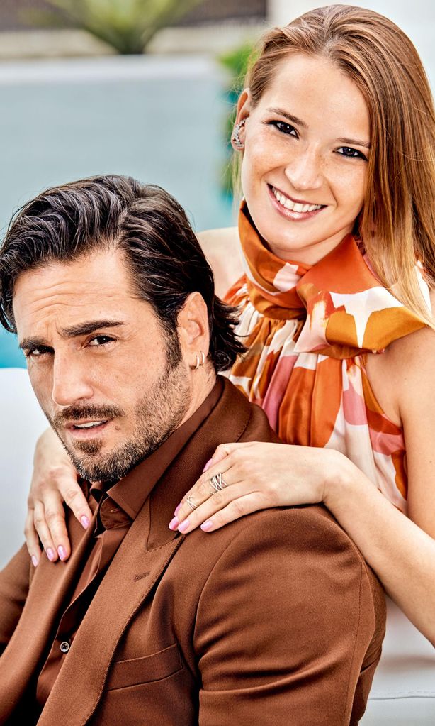 David Bustamante HOLA 4006
