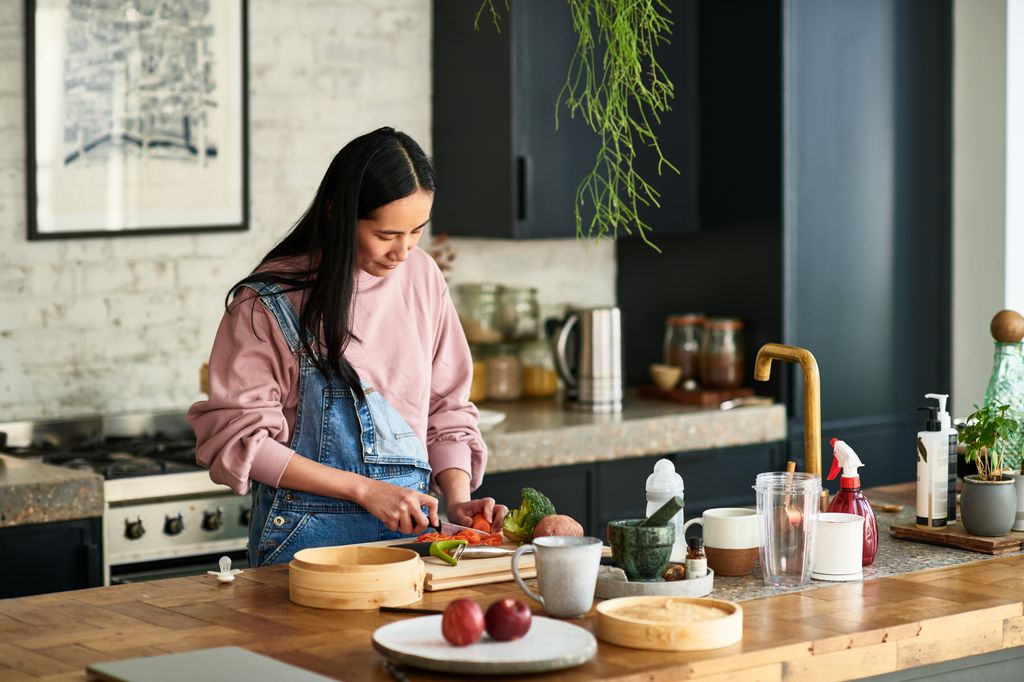 Una dieta variada y rica en vegetales es la mejor estrategia para alcanzar tus requerimientos diarios de potasio. 