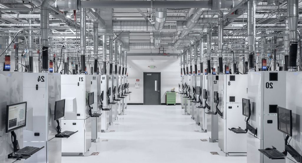 Interior de una de las fábricas de Diamond Foundry, donde se producen los diamantes sintéticos que servirán de base para los chips de última generación