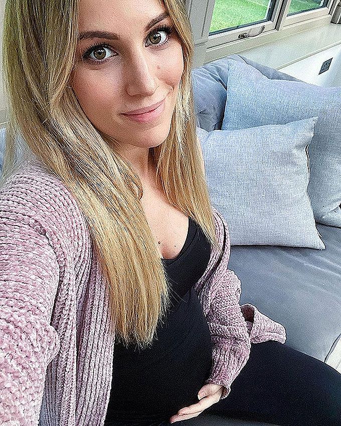 Edurne presume de curvas premamá