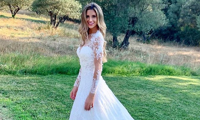 Cat McDonnell elige un vestido 'made in Spain' para su boda en Gerona con Pau Gasol