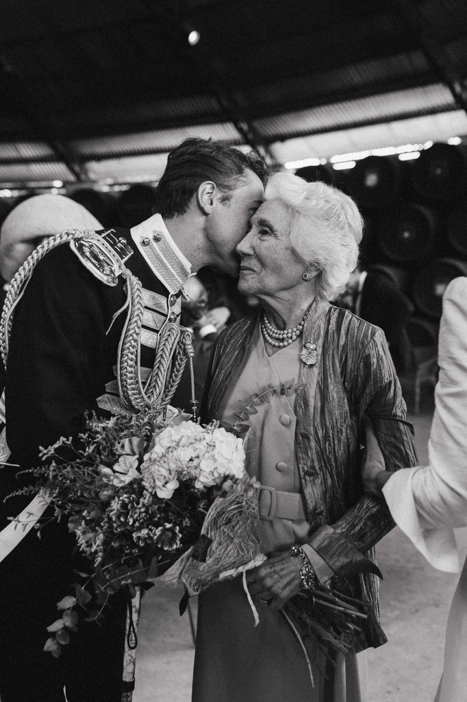 Los detalles de la gran boda aristocrática de Gonzaga Zuleta y Blanca García en Jerez, con una cercanía especial a la Casa Real