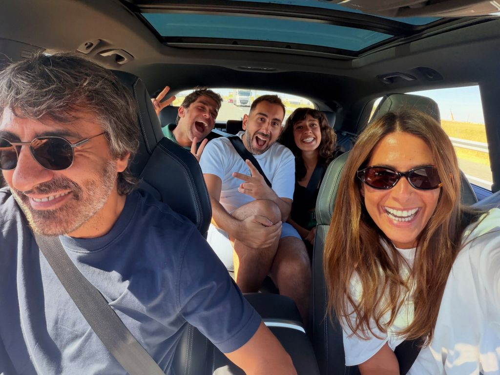 La querida pareja con sus compañeros de La Roca