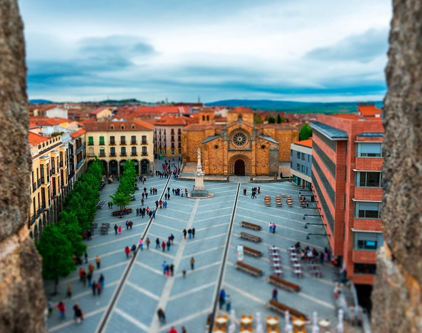 avila-plaza-mercado-grande