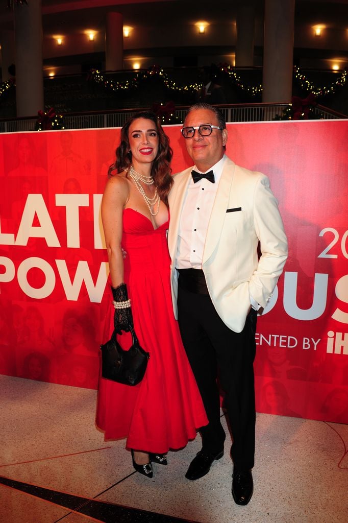 Alessandra Villegas y Daniel Sarcos