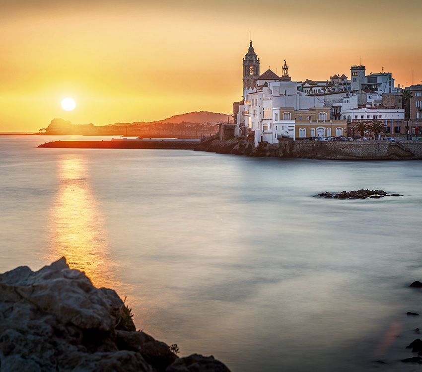 Barcelona, costa del Garraf, Sitges, puesta de sol