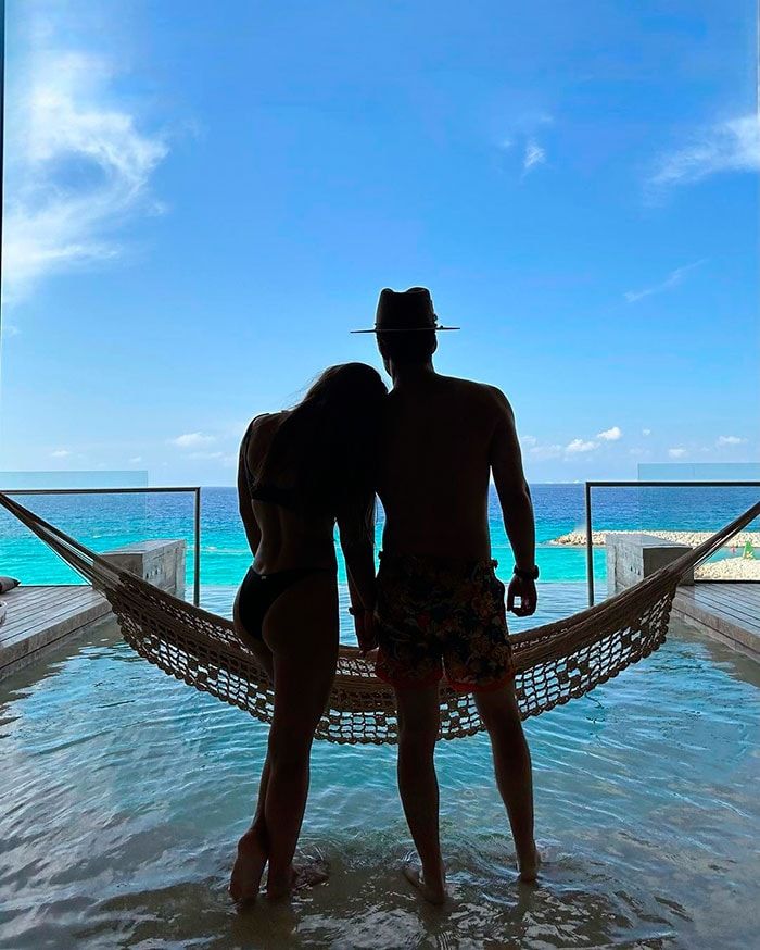 Diego Boneta y Renata Notni