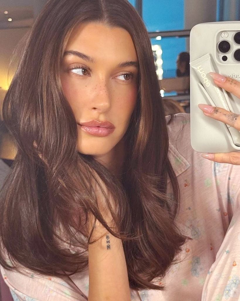 Hailey Bieber