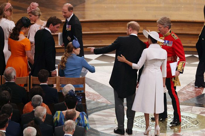 Meghan Markle, príncipe Harry, Beatriz de York, Eugenia de York