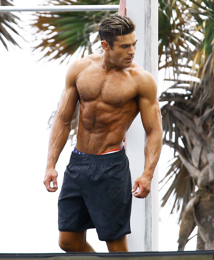 zac-efron-cuerpo