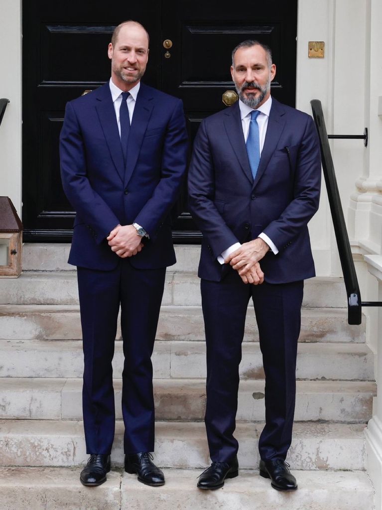 El Príncipe de Gales recibe al Aga Khan V en el Palacio de Kensington