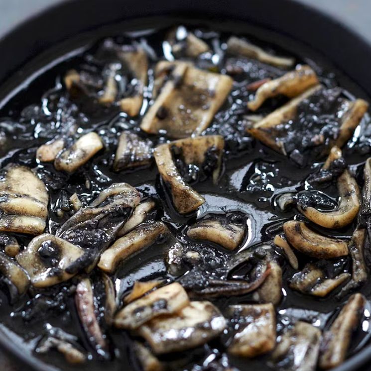 Calamares en su tinta