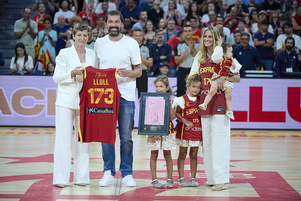 El adiós más emotivo de Sergio Llull, acompañado de su familia, a la Selección española de baloncesto