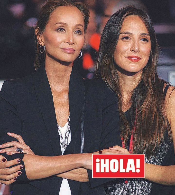 En ¡HOLA!, Isabel Preysler, emotivo recuerdo a Carlos Falcó: 'He sentido muchísimo su pérdida' 