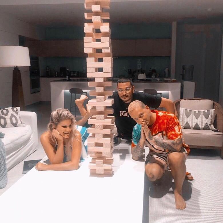 Exnovia de J Balvin