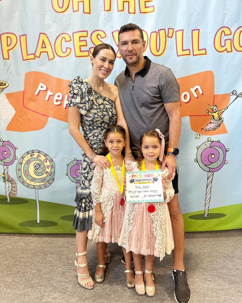 Jacky Bracamontes y sus mellizas, Paula y Emilia