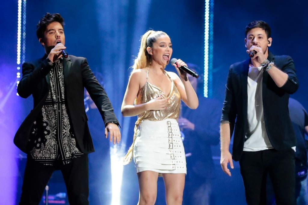 Luis Cepeda , Mimi Doblas y Roi Mendez 