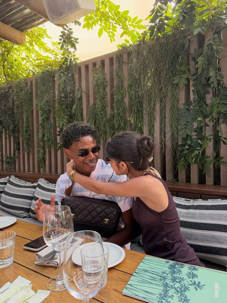 Lamine, con Inés