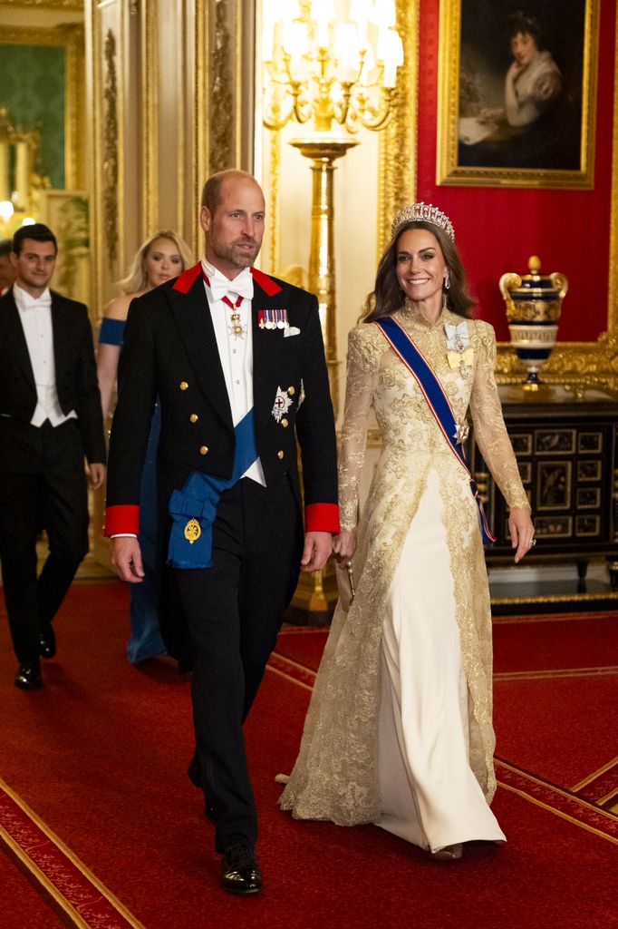 Kate Middleton, princesa de Gales, con look de gala, 2025.