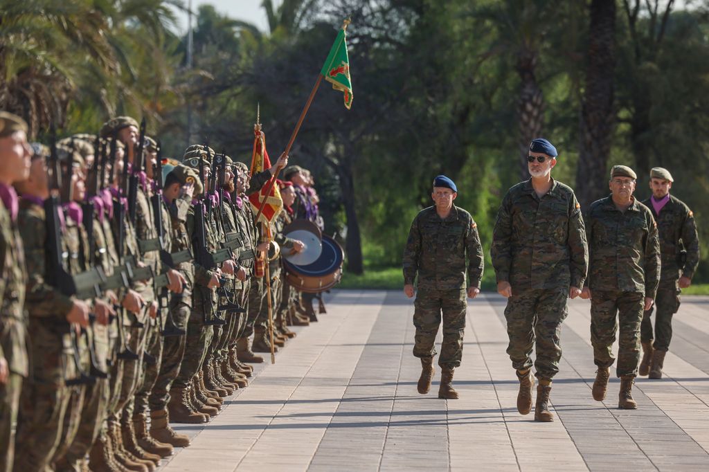 El rey Felipe VI asiste al ejercicio Grifo del Regimiento de Defensa NBQ Valencia Nº 1 el 28 de octubre 2026