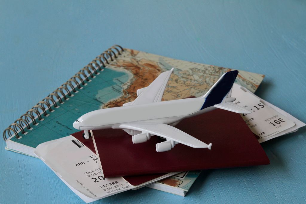 El mayor problema antes de Semana Santa no es el trámite, sino conseguir cita a tiempo en la Policía Nacional tanto para reonovarel DNI como el pasaporte