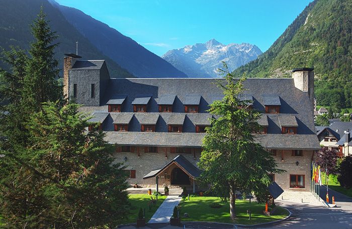 8 paradores con paisajes de ensueño y joyas arquitectónicas que visitar